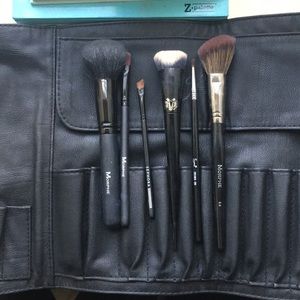 Makeup brushes and case
